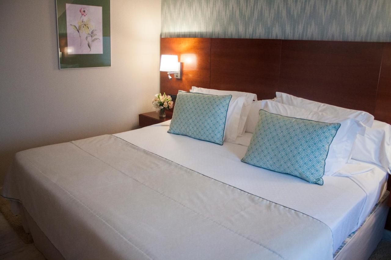 סנשנשו Hotel Carlos I Silgar מראה חיצוני תמונה